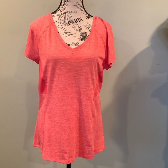 Layer 8 High Visibility Athletic V-Neck Short Sleeve T-Shirt Top Women’s Large - Picture 1 of 6